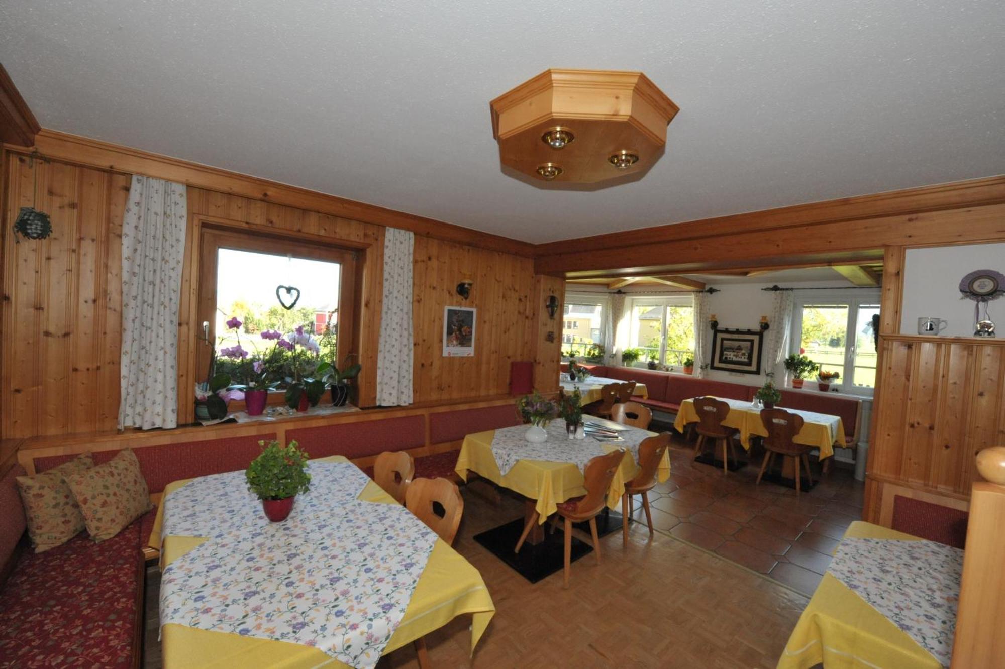 Haus Helga Hotel Mauterndorf  Exterior foto
